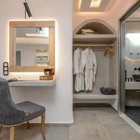Naxos Pantheon Luxury Daire Agkidia