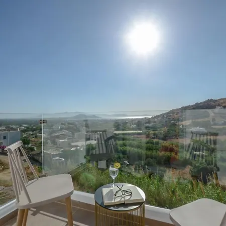 Naxos Pantheon Luxury Apartment