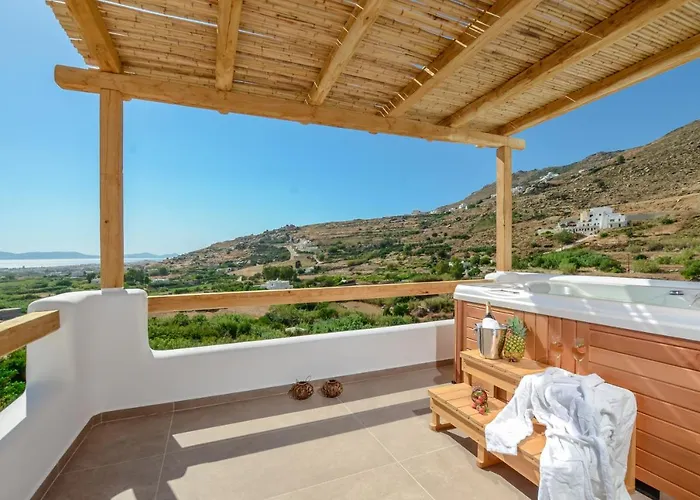 Naxos Pantheon Luxury Apartment