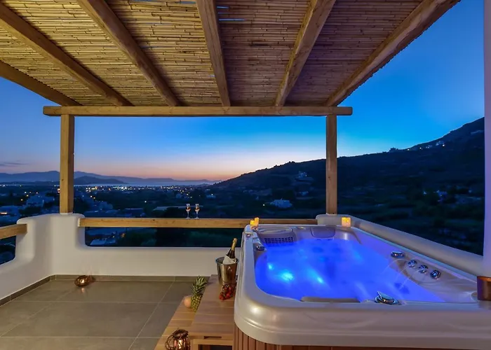 Naxos Pantheon Luxury Apartment