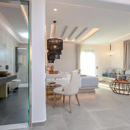 Naxos Pantheon Luxury Apartment *