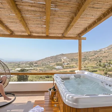 Naxos Pantheon Luxury *