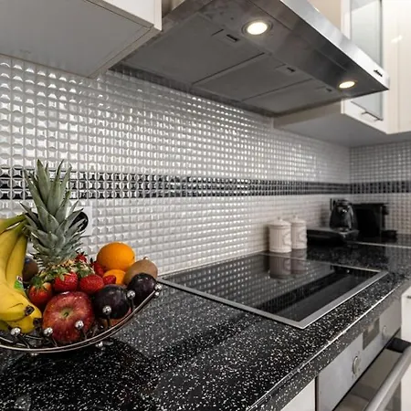 Naxos Pantheon Luxury Apartment *