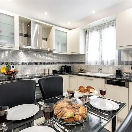 Appartamento Naxos Pantheon Luxury *