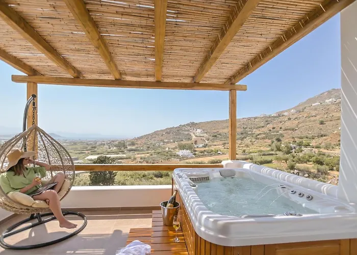 Naxos Pantheon Luxury *